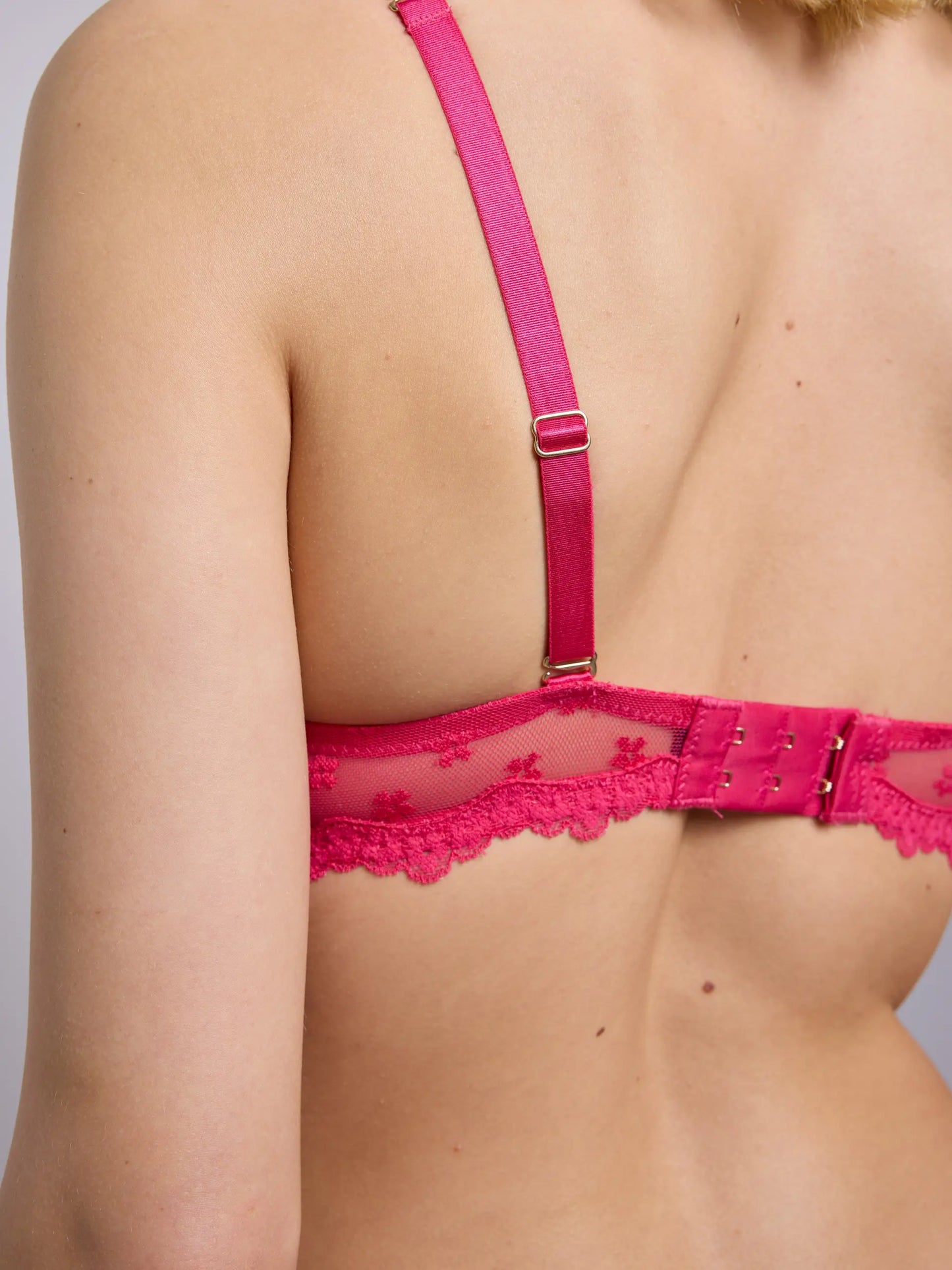 WILLOW PUSH UP