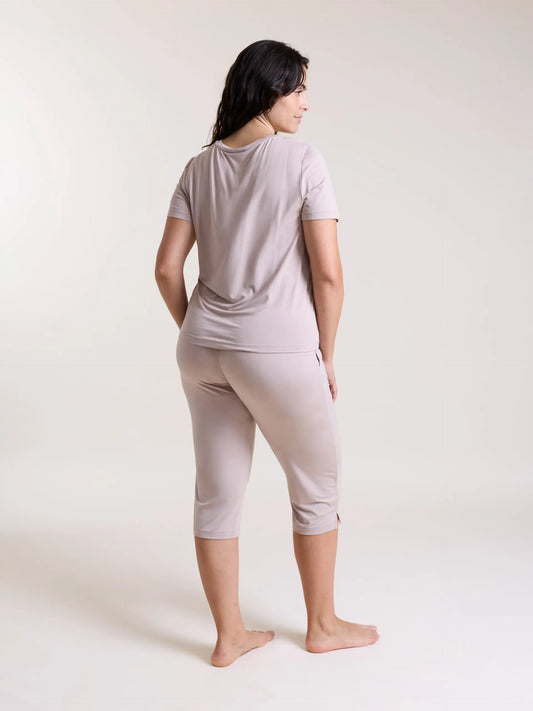 LILY CAPRI PANTS
